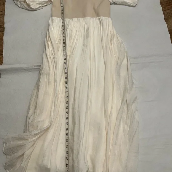 Sofie The Label Puff Sleeve Midi Dress - Picture 7 of 9